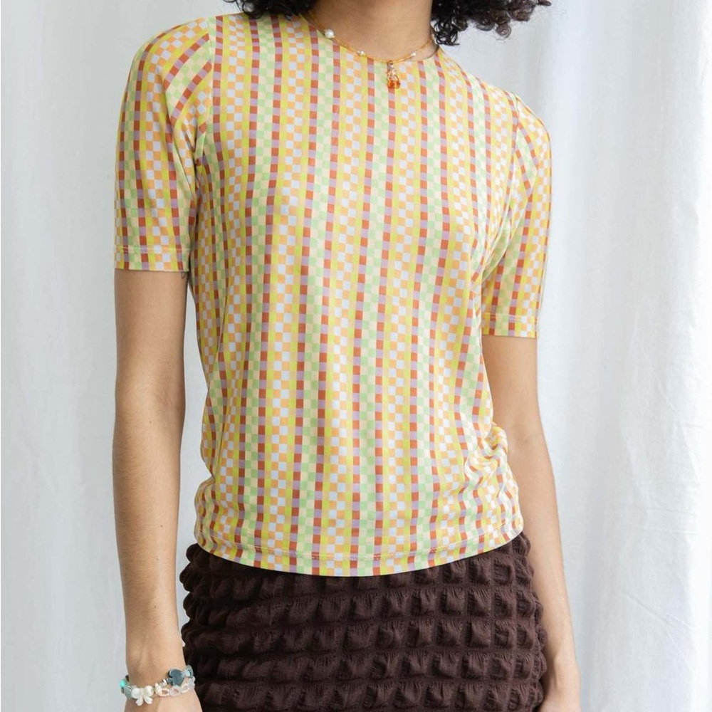 NWOT Find Me Now Judy Mesh Yellow Brown Checkered T-Shirt Top Medium
